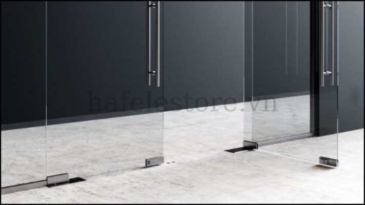 Các yếu tố ảnh hưởng đến việc chọn kích thước bản lề thủy lực