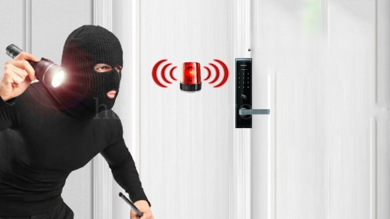 Khi có tác động trái phép, hệ thống sẽ phát âm thanh cảnh báo lớn
