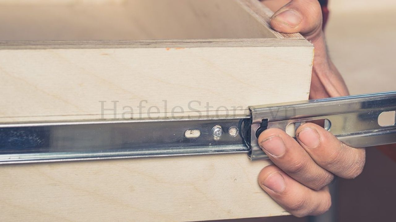6 bước thay ray trượt ngăn kéo tủ chuẩn kỹ thuật