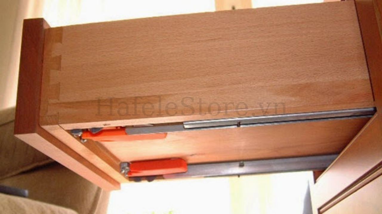 Hướng dẫn kỹ thuật và cách lắp đặt Ray âm ẩn mở 3/4 Hafele chuẩn xác