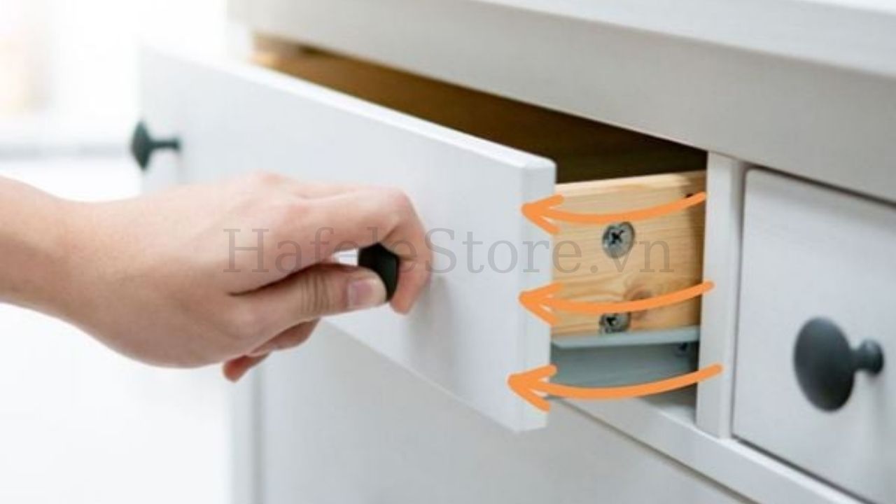 Những lỗi thường gặp khi dùng ray rẻ tiền cho tủ áo